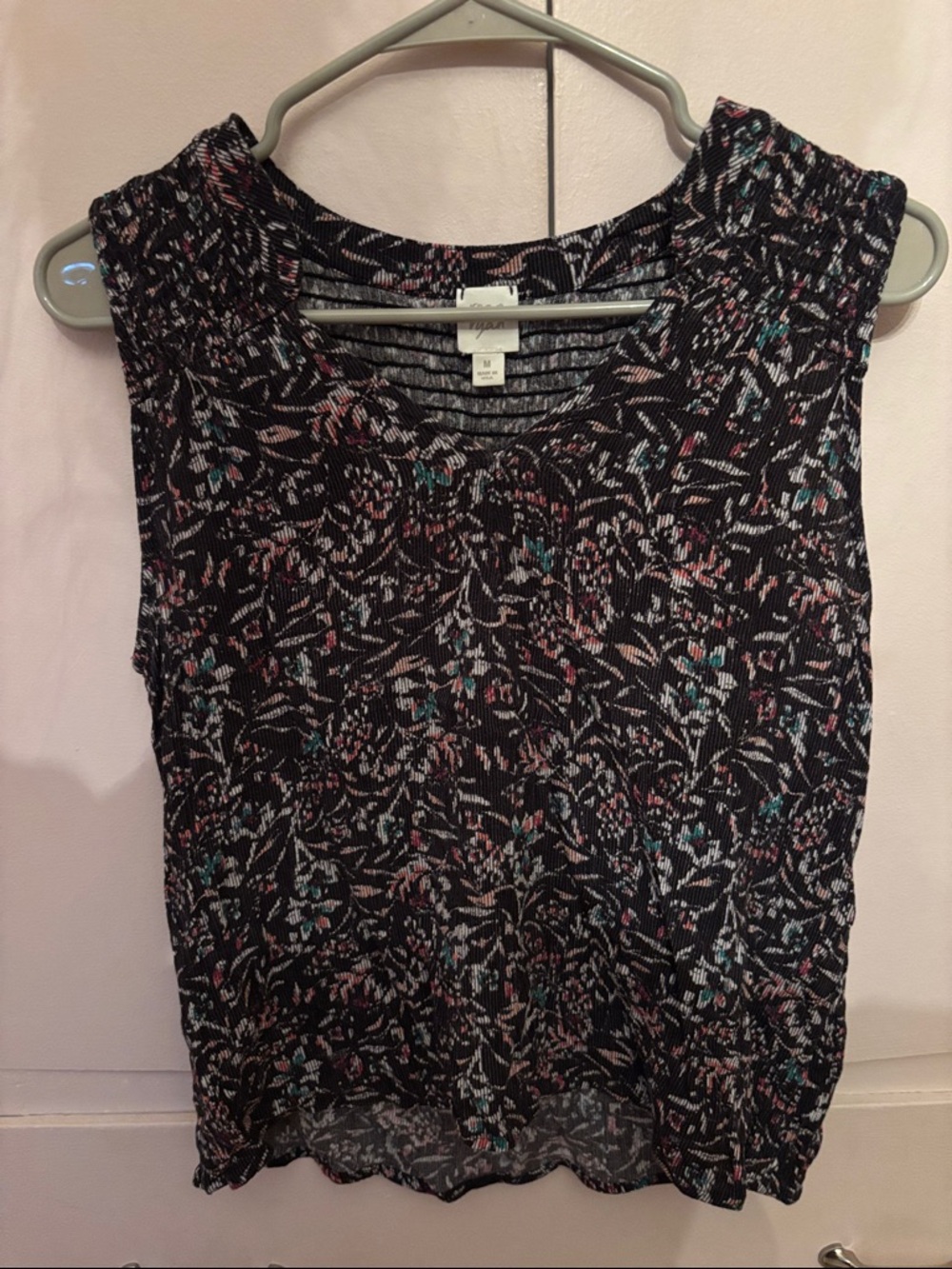 Roan + Ryan Floral Sleeveless Top